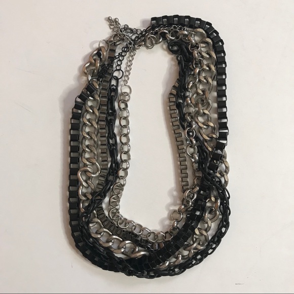 Statement Necklaces Bundle. - Picture 4 of 8